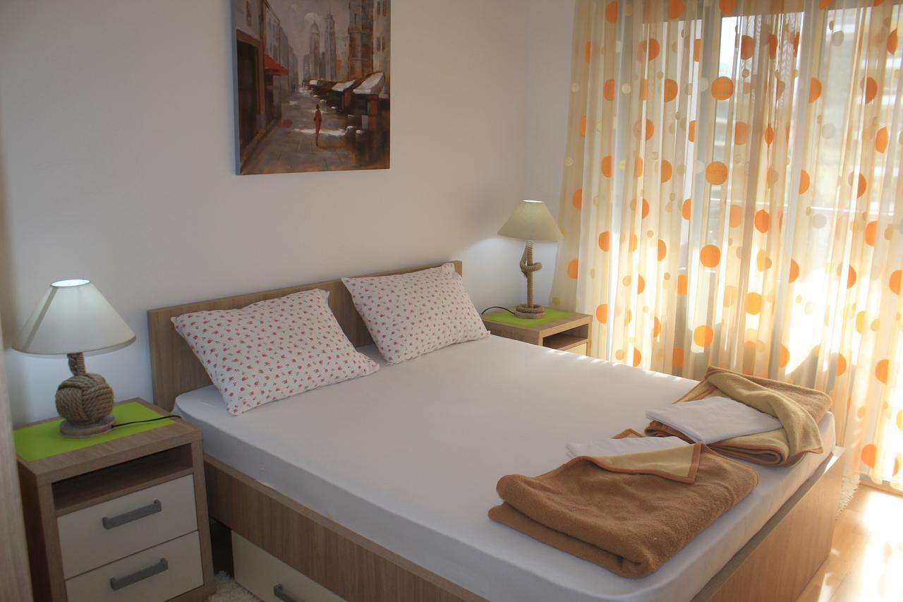 Pjerotic Apartment Budva Eksteriør billede