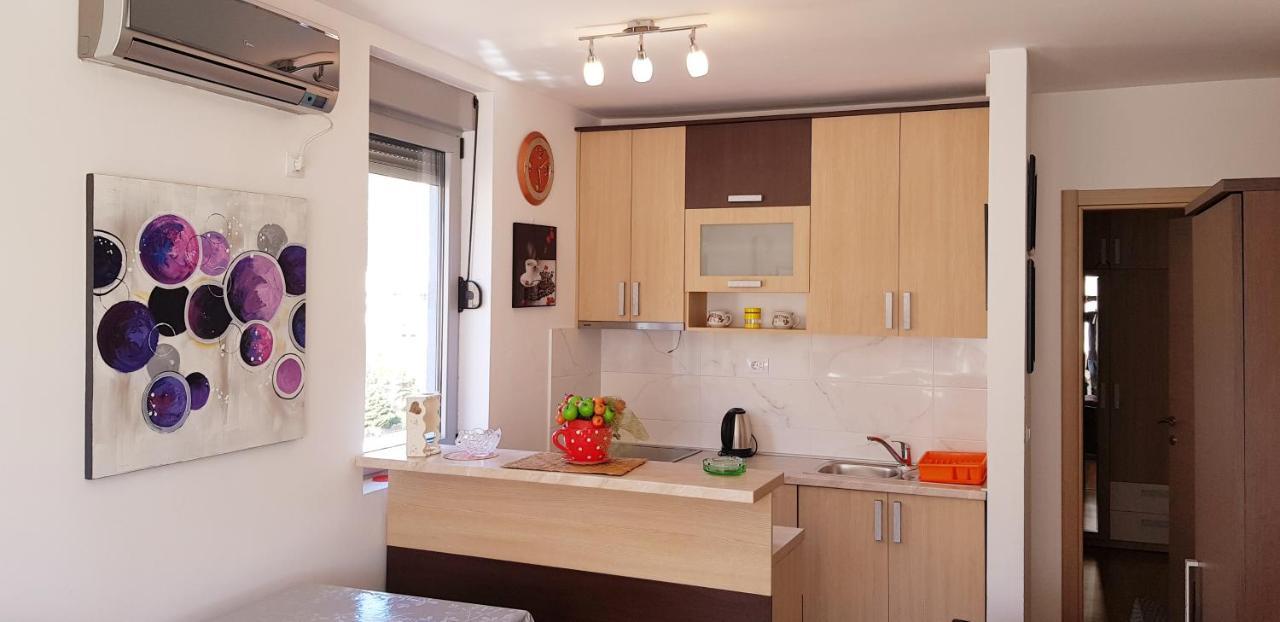 Pjerotic Apartment Budva Eksteriør billede