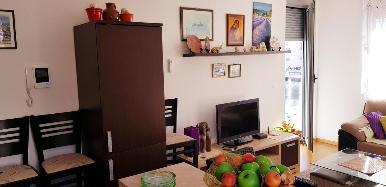 Pjerotic Apartment Budva Eksteriør billede